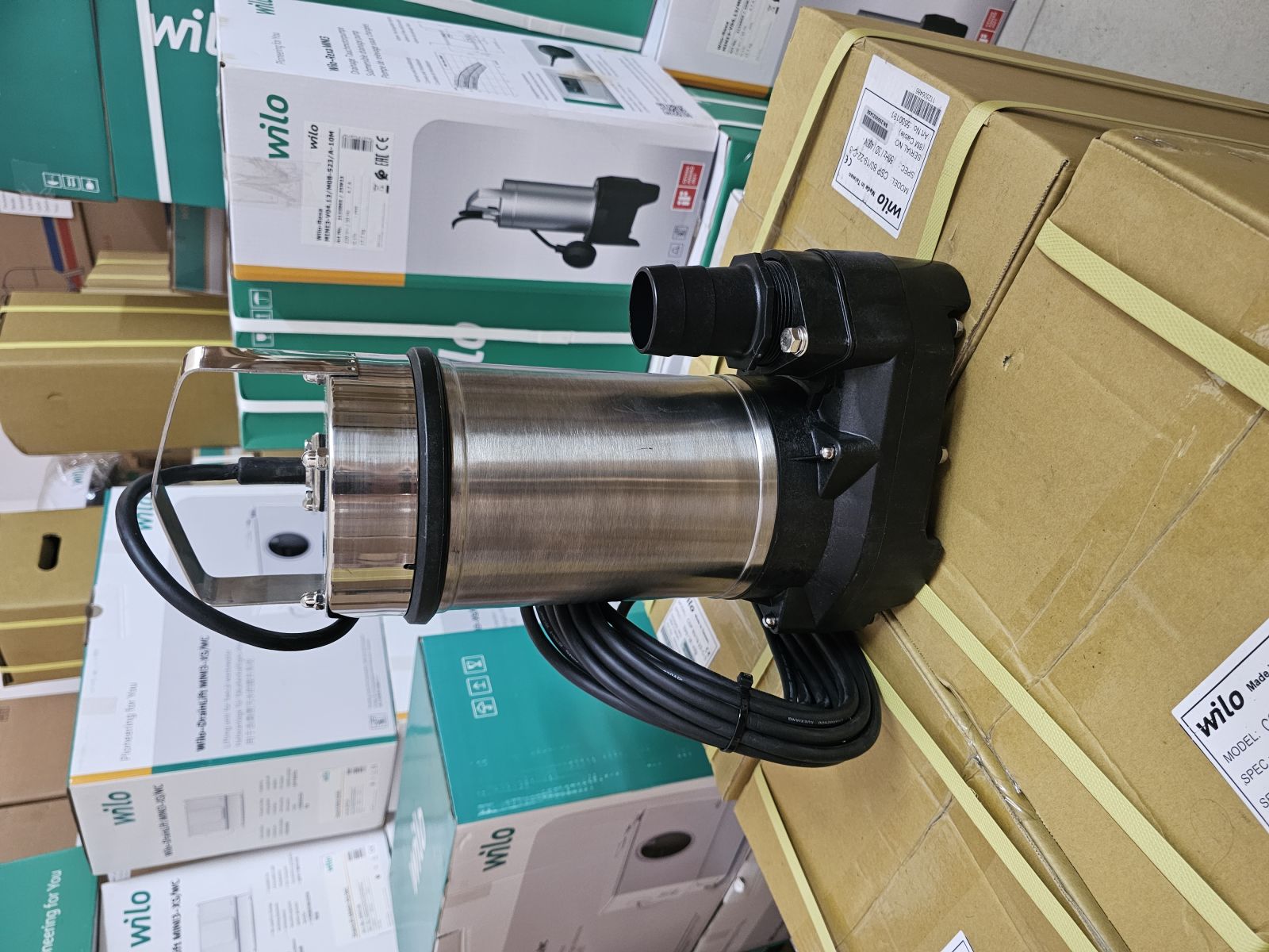 Sơ đồ máy bơm chìm nước sạch Wilo TS4014A có phao may-bom-chim-wilo-ts40-14a-02