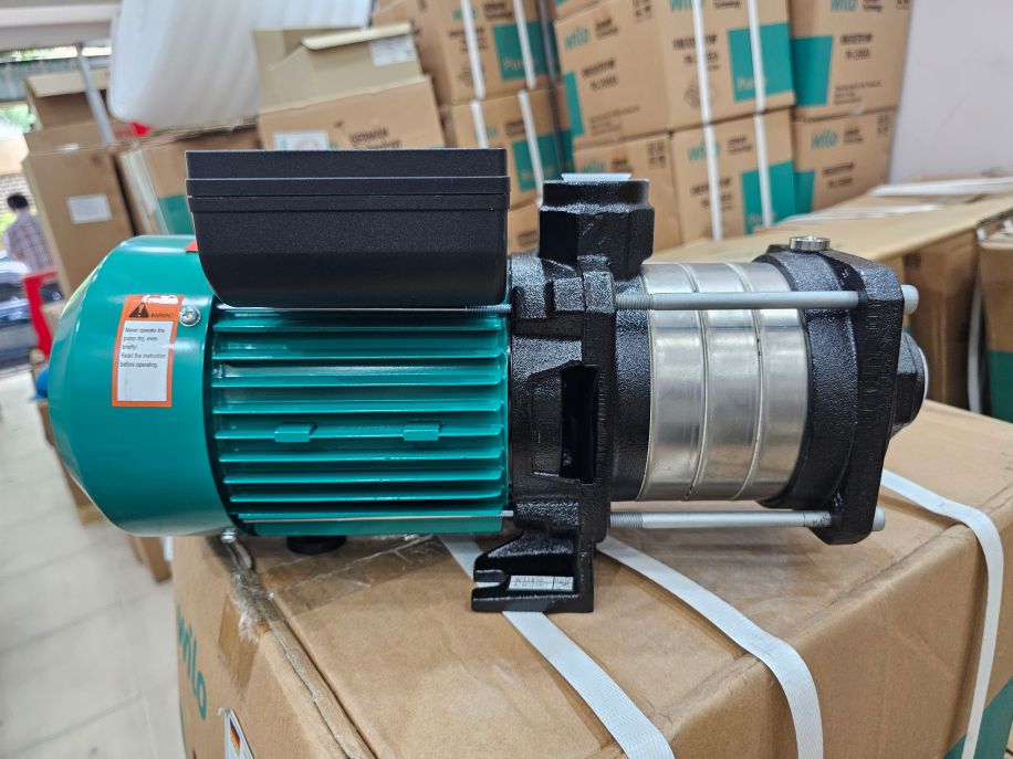 Bơm Nước Nóng Lên Đến 90°C